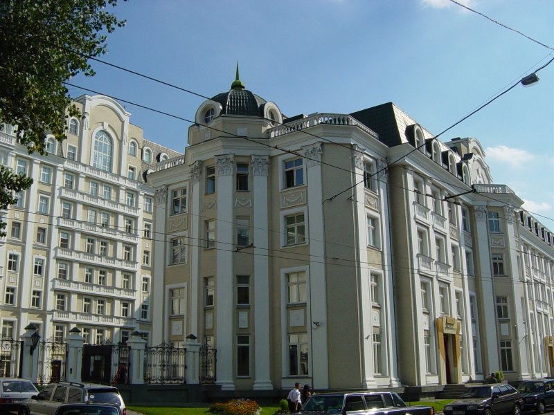 11 Пассажирских лифтов (5-9 этажей) в ТСЖ