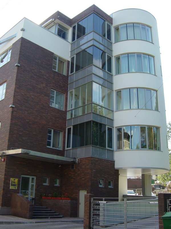 Пассажирские гидравлические лифты (5 и 6 этажей) Sodimas в ТСЖ