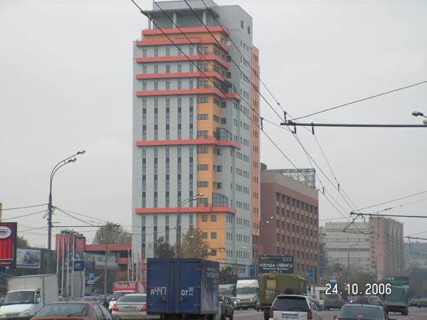 Пассажирские лифты Sodimas на 10-16 этажей в офисное здание