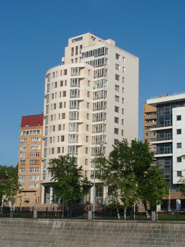 Пассажирский лифт Sodimas (15 этажей) в жилой дом